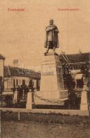 Érsekújvár, Nové Zamky; Kossuth szobor, K. Gáspár üzlete. Szivesi kapus kiadása / monument, shop (Rb)