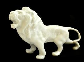 Fehér mázas porcelán oroszlán, jelzés nélkül, hibátlan, 25x16 cm