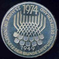 NSZK 1974. 5M Ag "25 éves az Alkotmány" T:1/2