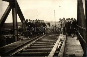 Budapest - 12 db főleg régi városképes lap / 12 mostly pre-1945 town-view postcards