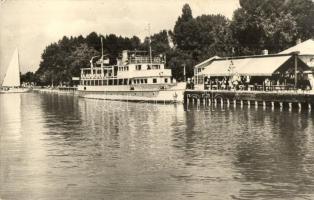 35 db modern és régi magyar városképes lap, közte 2 leporelló. vegyes minőség / 35 modern and pre-19...