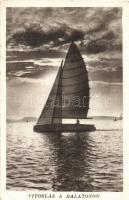 35 db modern és régi magyar városképes lap, közte 2 leporelló. vegyes minőség / 35 modern and pre-19...