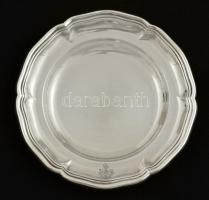 Ezüst(Ag) címeres tálka, jelzett, d: 8,8 cm, nettó: 34,1 g