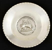 Ezüst(Ag) oroszlános tálka, jelzett, d: 10 cm, nettó: 49,2 g