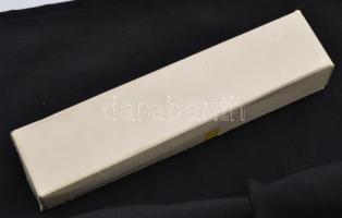 Kis étkészlet tétel: 6 db fagylaltos/süteményes kanál+villa + 1 db tortalapát, saját dobozában