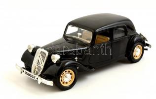 Burago Citroën TA 15 cv gyűjtői autómodell, jó állapotban, 20×7×5,5 cm