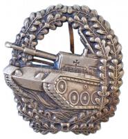 NSZK ~1960-1970. Bundeswehr Páncélos fém sapkajelvény (~49x51mm) T:2 FRG ~1960-1970. Bundeswehr Tank cap badge (~49x51mm) C:XF