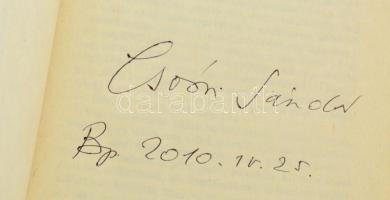 Kiss Ferenc: Csoóri Sándor. Bp., 1990, Magvető. Kiadói papírkötésben, papír védőborítóval. Csoóri Sá...