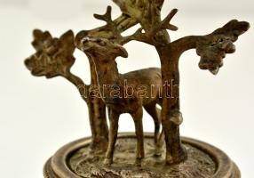 Spiáter aufsatz, csiszolt üveg kínálóval, szarvas figurával, m:22,5 cm