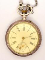 Ezüst (Ag.) Remontoir zsebóra lánccal, jelzett, működik, bruttó 81,8 g