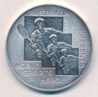 Ausztrália 1991. Sport hősök a világból - Boris Becker Ag emlékérem jelzés nélkül, tokban (31,04g/40mm) T:1-,2 patina Australia 1991. World Sports Heroes - Boris Becker Ag commemorative medal without hallmark, in case (31,04g/40mm) C:AU,XF patina