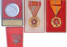 9db-os vegyes kitüntetés tétel a szocialista korszakból, mind tokban, közte "A Tanács kiváló do...