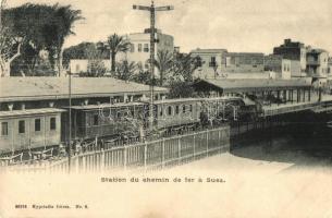 4 db RÉGI külföldi vasútállomásos képeslap; Suez, Nikolaiev, Tauernbahn, Tauerntunnel / 4 pre-1945 E...