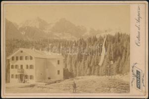cca 1900 Cortina dAmpezzo (Dél-Tirol) Hotel Tre Croci, keményhátú fotó Vicenzo Colli műterméből / South Tirol, hotel, photo, 10x14 cm