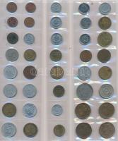 119db-os vegyes magyar és külföldi fémpénz tétel berakóban, közte Magyarország, Románia, Csehszlovák...
