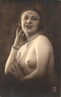 Erotic nude lady, A.N. 210. Paris