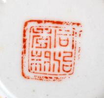 Jelzett kínai ecsettartó, kézzel festett, hibátlan, m:11 cm