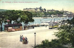 Budapest I. Királyi várpalota Pestről nézve, 16-os villamos, kikötő