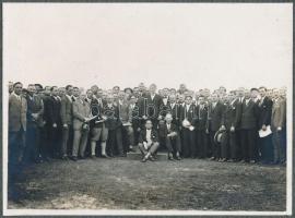 1928 Dunakeszi, MÁV Dunakeszi Főműhelyének zászlószentelése, 14 db fénykép, albumba ragasztva, Platz...