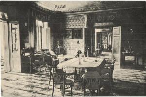 Kaplat, Kaplath, Koplotovce; várkastély belső. Wykopal János kiadása / castle interior