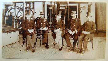 1897 Tengerésztisztek és hajóskapitányok (Panther kapitnya) Polában 9x17 cm