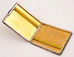 Ezüst (Ag) art deco cigarettatárca, belül aranyozott, jelzett, mesterjeggyel (BK) 11x8 cm, nettó: 18...