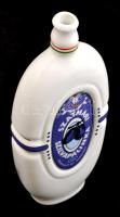 Hollóházi szatmári szilvapálinka porcelán butykos, matricás, jelzett, apró kopásnyomokkal, m: 24 cm