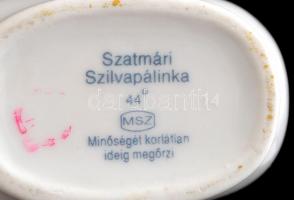 Hollóházi szatmári szilvapálinka porcelán butykos, matricás, jelzett, apró kopásnyomokkal, m: 24 cm