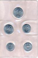 1977. 2f-10Ft (9xklf) "Magyar Népköztársaság" forgalmi érméi sötétzöld műbőrtokban T:1