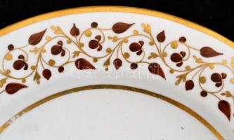 Worchester Coventry porcelán tányér, jelzett, kopásnyomokkal, d: 20,5 cm