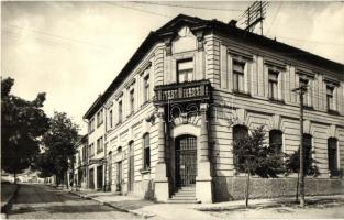 3 db RÉGI magyar városképes lap; Óbecse, Ipolyság, Békéscsaba / 3 pre-1945 Hungarian town-view postc...