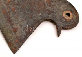 Galambfejes régi húsbárd, fogóján repedéssel, h:29 cm