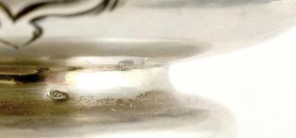 Ezüst (Ag.) szecessziós mokkás csésze pár és cukortartó (apró horpadásokkal), jelzett, gazdagon dísz...