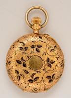 cca 1900 Arany női zsebóra, 14 K arany, hátlapján szép zománc díszítéssel. Svájci szerkezettel, nagy...