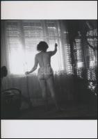cca 1975 Testbeszéd, szolidan erotikus fényképek, 4 db vintage negatívról készült mai nagyítások, 25x18 cm és 22x16 cm között / 4 erotic photos, 25x18 cm