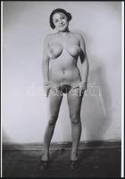 cca 1972 Bárhol, bármikor, szolidan erotikus fényképek, 4 db vintage negatívról készült mai nagyítások, 25x18 cm / 4 erotic photos, 25x18 cm