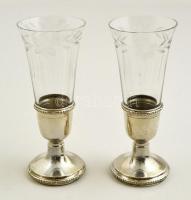 Ezüst (Ag.) kis váza párban, üveg betéttel, jelzett, m:14,5 cm (2×), nettó:62 g