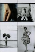 cca 1974 Pajkos, játékos modellek, szolidan erotikus fényképek, 21 db vintage negatívról készült mai...