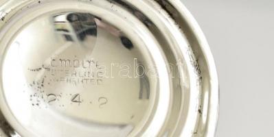 Ezüst (Ag.) sótartó, üveg betéttel, jelzett, súlyozott, m:11 cm, bruttó:159 g