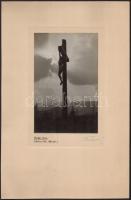 cca 1935 Thöresz Dezső (1902-1963) hagyatékából 2 db aláírt vintage fotóművészeti alkotás, kasírozva...