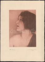 cca 1929 Orphanidesz János (1876-1939) hagyatékából 2 db női portré, művész nyomatok, aláírva, 23x17...