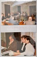 cca 1990 Egy magyar diplomata fotó naplója. Kb 120 db fénykép hivatalos programokról, tárgyalásokról igényes berakóban. A képeken ma is aktív politikusok is nagy számban