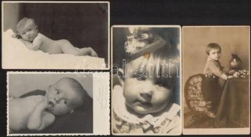 cca 1920-1930 Gyerekeket ábrázoló fotólapok, 10 db, 14x9 cm