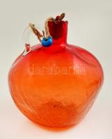 Gránátalma alakú vörös kraklé üveg palack dugóval, szakított, matricával jelzett, hibátlan, m: 18 cm