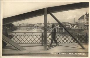 Ungvár, Uzhorod; Pohled s mostu na Galago / híd / bridge view