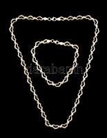 Ezüst(Ag) szíves nyaklánc és karkötő, jelzett, h: 19,5 és 45,5 cm, nettó: 9,3 g