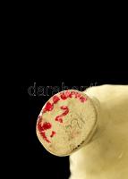 Kőszáli kecske, fajansz, kézzel festet, jelzett, kis lepattanással, m: 16 cm