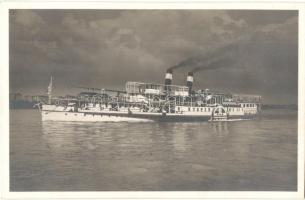 Sas gőzüzemű oldalkerekes személyhajó (exFelszabadulás, exSzent Imre, exIV. Károly) / Hungarian passenger steamship