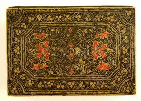 Keleti ornamentikus díszítésű réz dobozka, kézzel festett, 5x11x8 cm