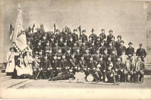 Spolek vojenskych vyslouzilcu von Lanzhote / Czech military veterans' Association of Lanzhota, group picture